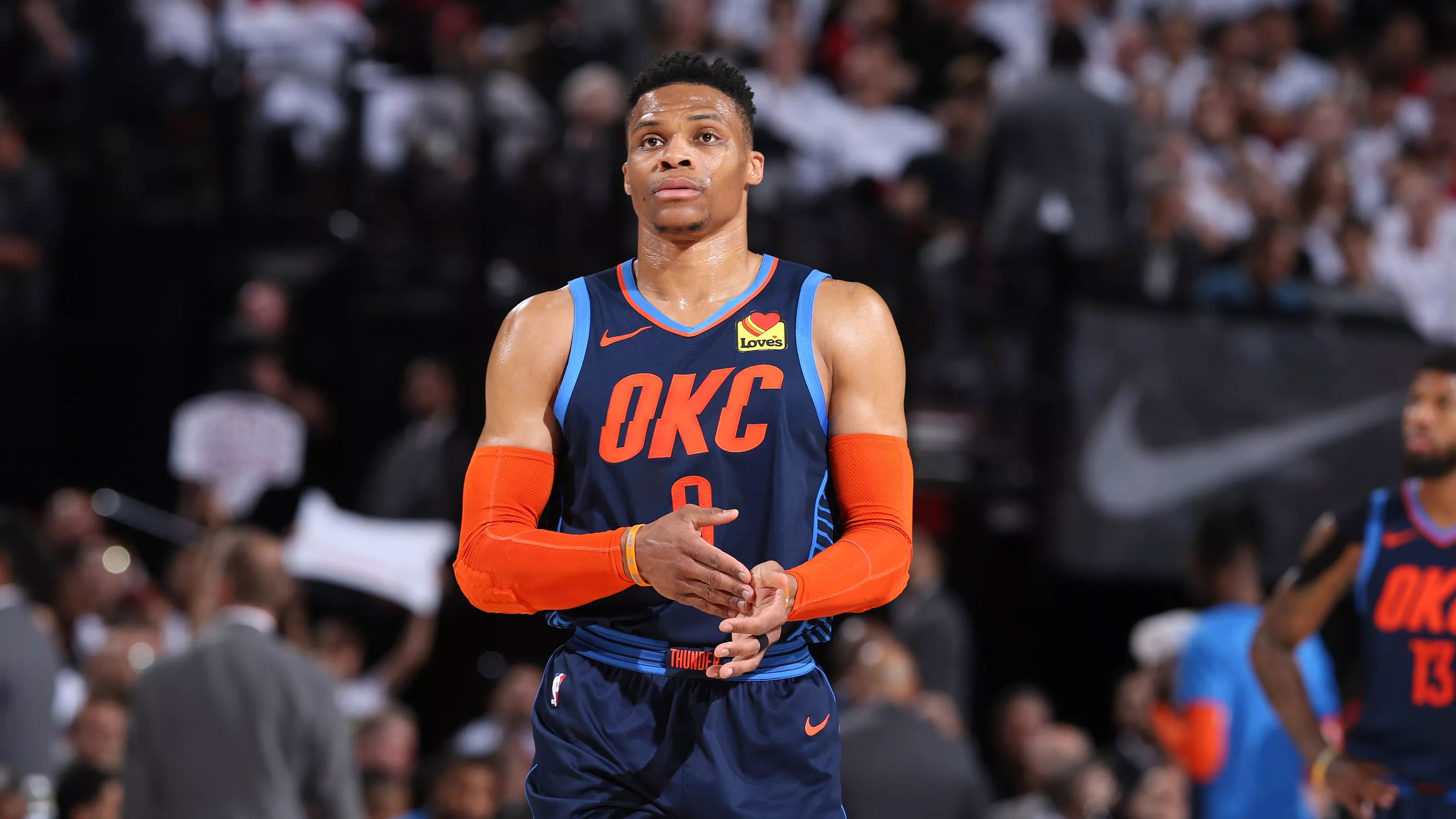 NBA每日最佳：里夫斯44分11助攻，八村塁&VJ纷纷献绝杀（NBA今日精选：里夫斯轰44分11助，八村塁与VJ相继命中绝杀）