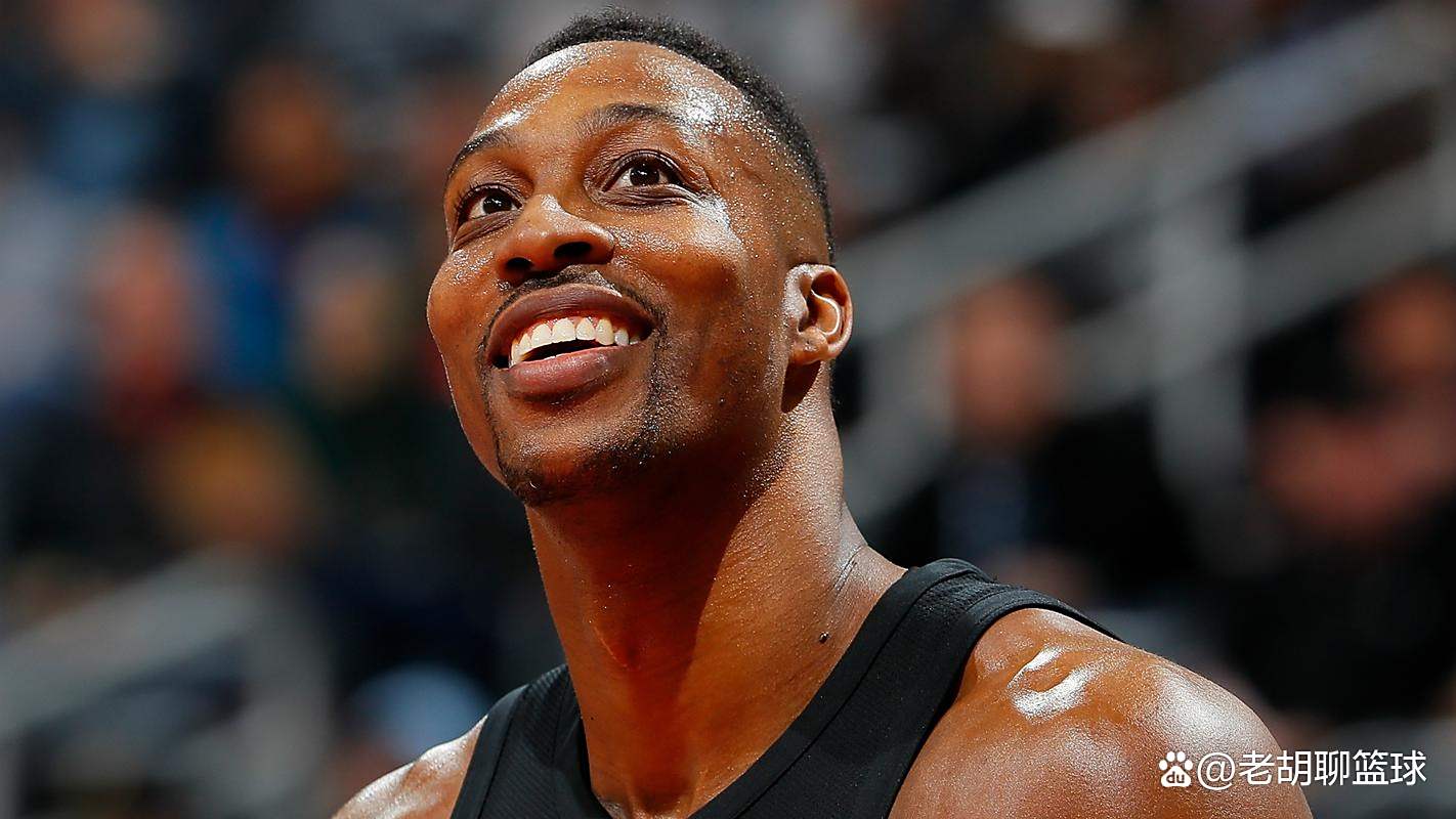 球星连续进球，引领全队节奏（球星连场破门，掌控全队节奏）