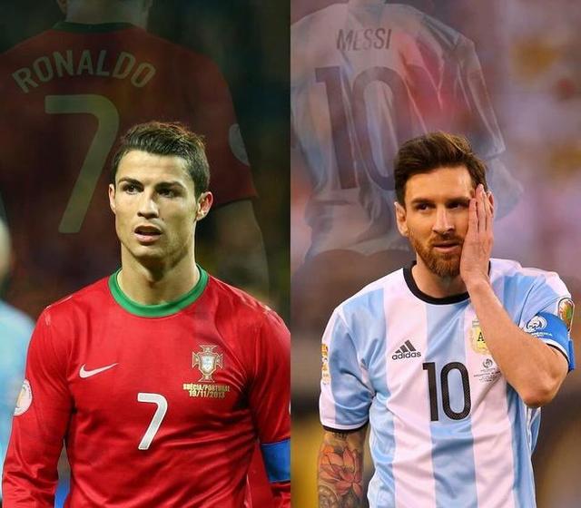 国米4‑0大胜科莫，一举登顶意甲积分榜（国际米兰4-0横扫科莫，跃居意甲榜首）