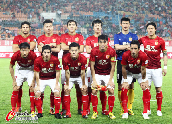 东体：蒯纪闻的伤势情况目前来看不至于像外界传得那么严重（东体：目前看，蒯纪闻伤情不如外界传闻般严重）