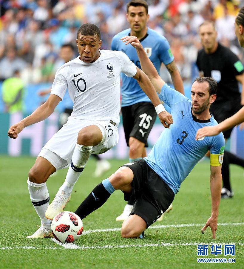 足球报：浙江队未来要争取中超冠军，卡内达是否留任还没定（足球报称浙江队剑指中超冠军，卡内达去留待定）