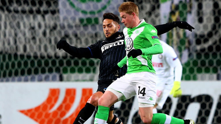 许利民：我们球队后卫都是顶级后卫 要尽可能发挥他们的优势（许利民：球队后卫个个顶尖，需最大化发挥其优势）