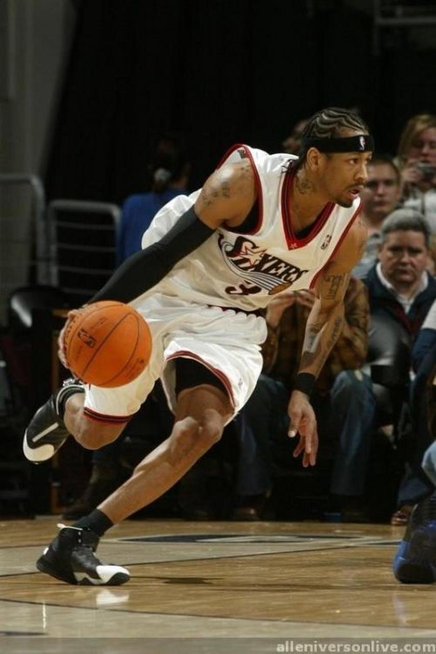 混团世界杯：日乒8-0瑞典，获六连胜，伊藤美诚让对手三局得10分（混团世界杯：日本8-0横扫瑞典，豪取六连胜，伊藤美诚三局仅失10分）